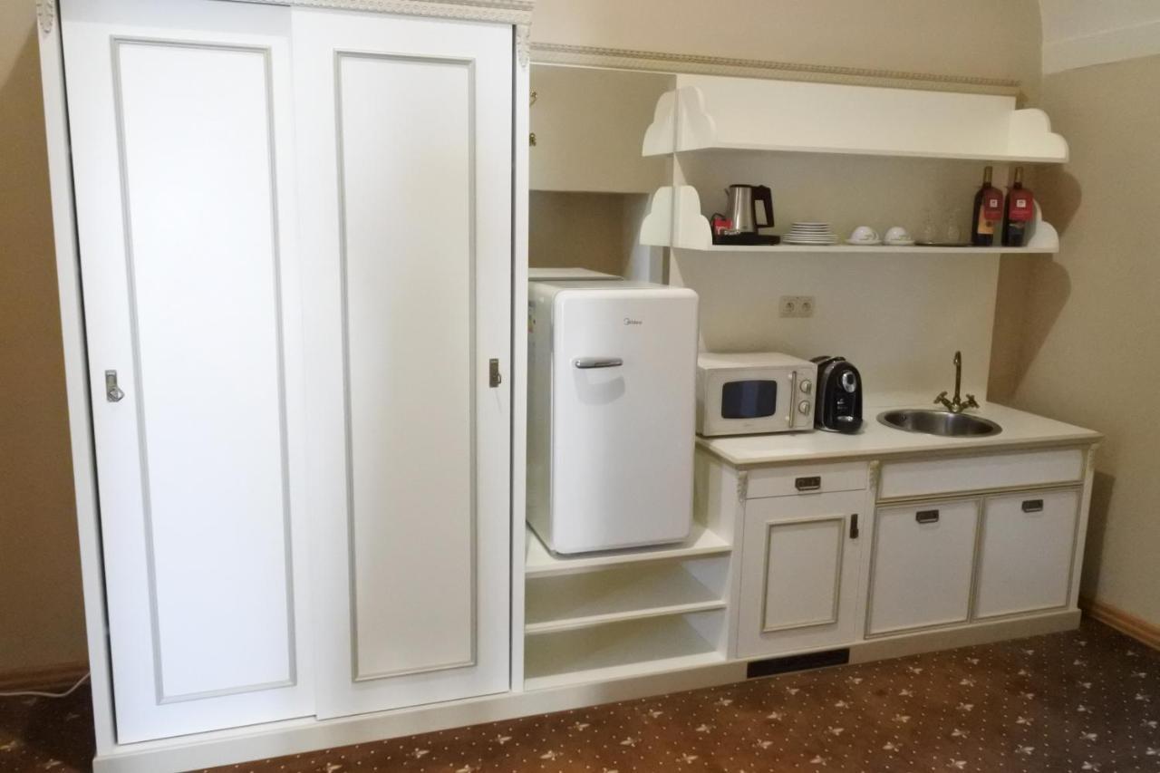 Hotel Gino Park Palace Považská Bystrica エクステリア 写真