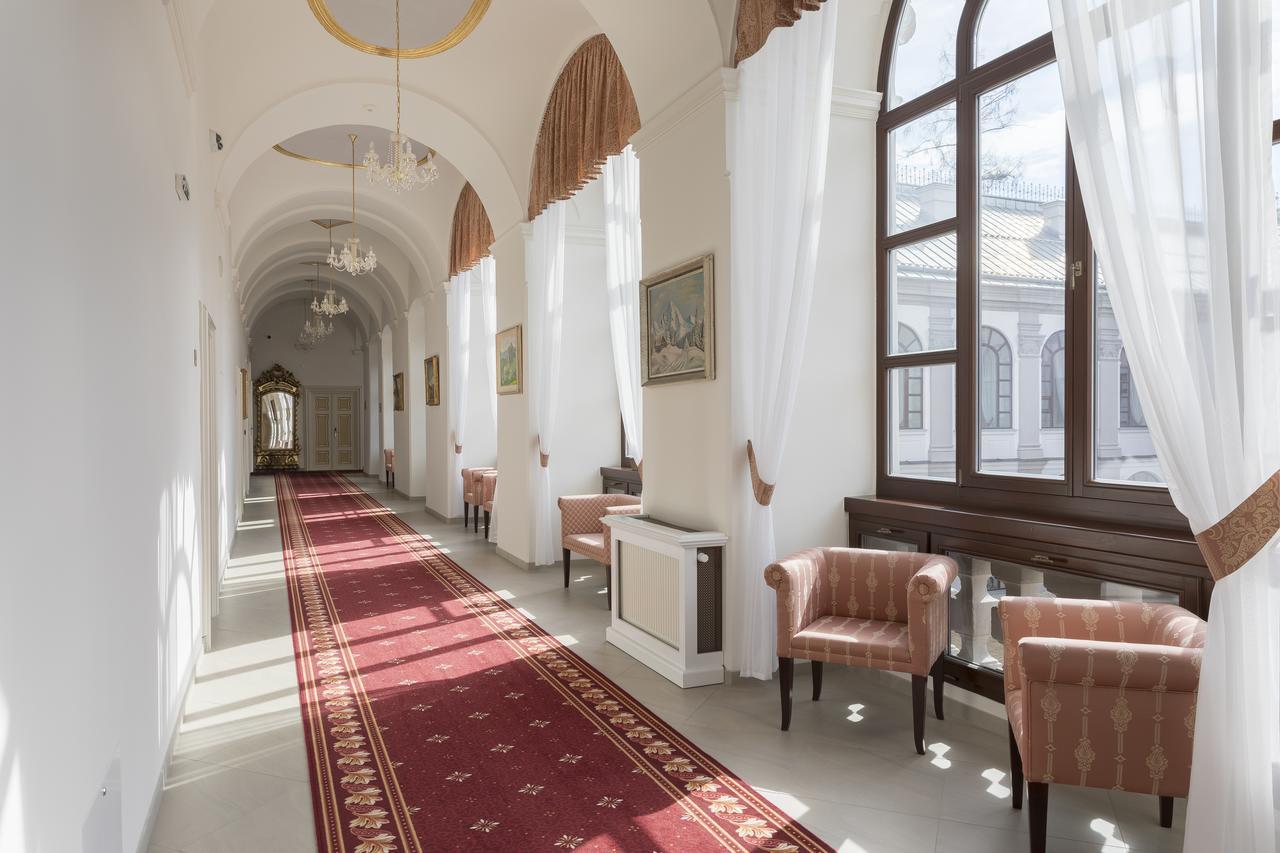 Hotel Gino Park Palace Považská Bystrica エクステリア 写真