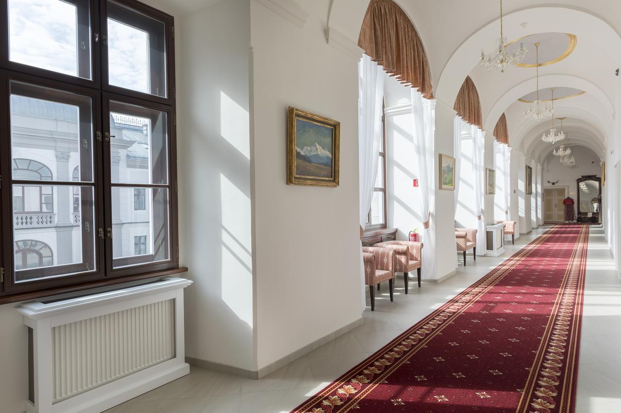 Hotel Gino Park Palace Považská Bystrica エクステリア 写真
